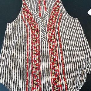 THML SLEEVELESS EMBROIDERED TOP